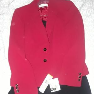 Jones new york red black suit new